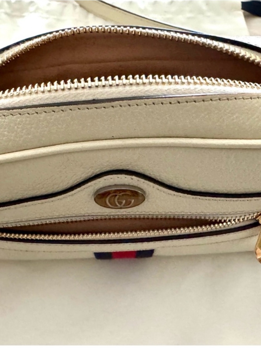 Gucci Cream Pebbled Leather Crossbody with Red and Navy Web - Picture 9 of 13